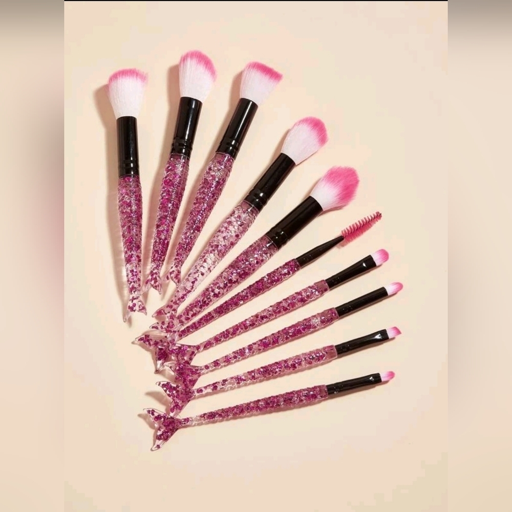 Pink Glitter Makeup Brush Set - Picture 2 of 4